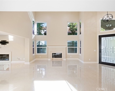 24675 Vista Cerritos - Photo Thumbnail 8