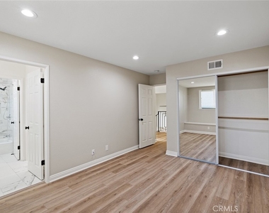 24675 Vista Cerritos - Photo Thumbnail 35