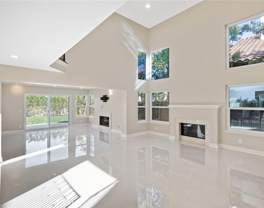 24675 Vista Cerritos - Photo Thumbnail 4