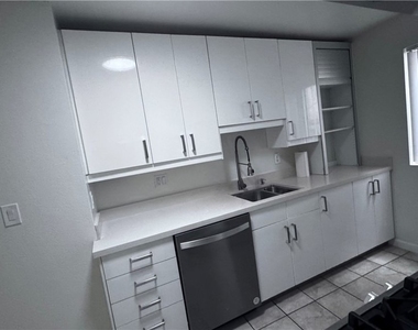 120 Brooks Avenue - Photo Thumbnail 2