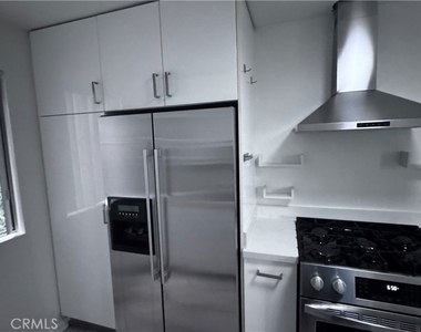 120 Brooks Avenue - Photo Thumbnail 1