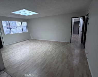 120 Brooks Avenue - Photo Thumbnail 4