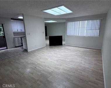 120 Brooks Avenue - Photo Thumbnail 5