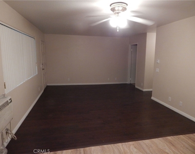 5605 Carlota Blvd - Photo Thumbnail 5
