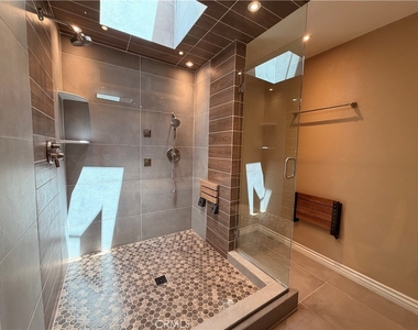 1447 S Valley Center - Photo Thumbnail 22