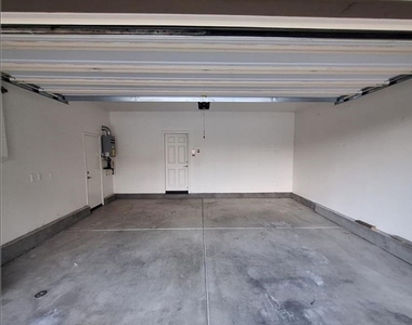 825 Parisa Place - Photo Thumbnail 13