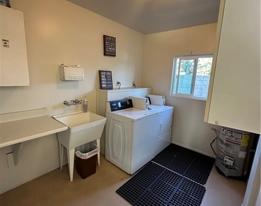 1814 Keeler Street - Photo Thumbnail 19