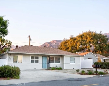 361 Norumbega Drive - Photo Thumbnail 14