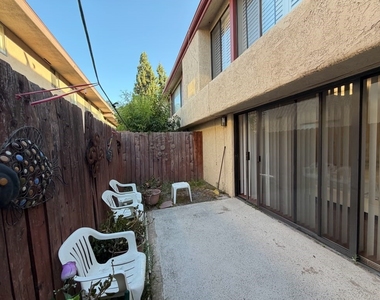 1015 Arcadia Avenue - Photo Thumbnail 13