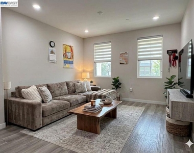 2282 S Podere Dr - Photo Thumbnail 7