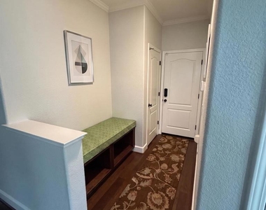 1826 Rosemary Dr - Photo Thumbnail 13