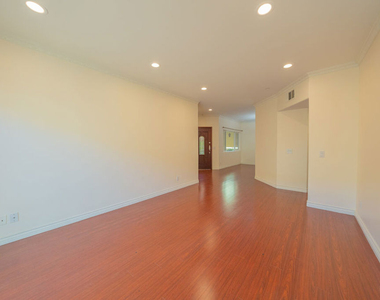 626 E Orange Grove Avenue - Photo Thumbnail 22