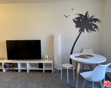 1655 E Palm Canyon Drive - Photo Thumbnail 3