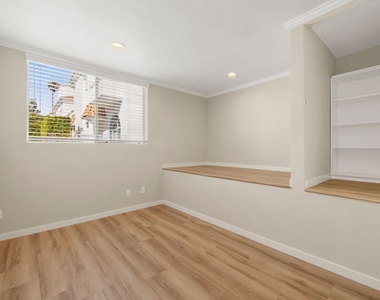 1109 20th Street - Photo Thumbnail 16
