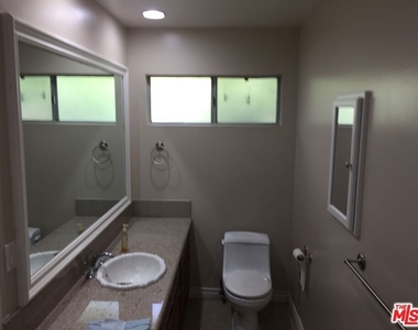 1408 Valley View Road - Photo Thumbnail 8