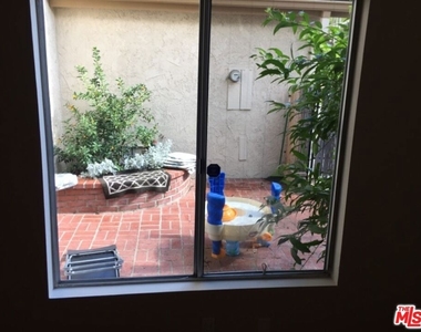 1408 Valley View Road - Photo Thumbnail 2