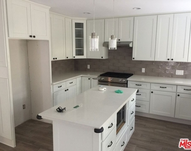 1408 Valley View Road - Photo Thumbnail 7