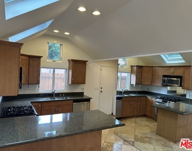 2454 Penmar - Photo Thumbnail 20