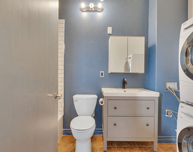 215 W 7th Street - Photo Thumbnail 21