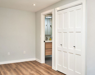 10394 Keswick Avenue - Photo Thumbnail 13