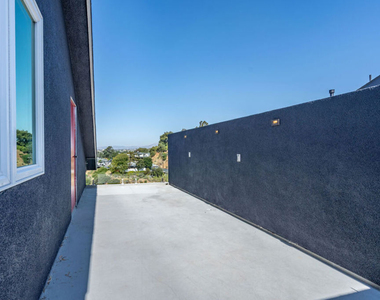 10321 Sala Place - Photo Thumbnail 9
