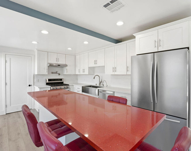 10321 Sala Place - Photo Thumbnail 12