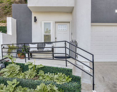 4110 Vanetta Place - Photo Thumbnail 3
