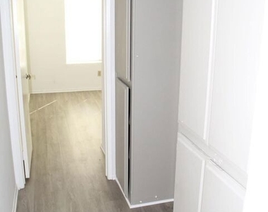 3600 Bagley Avenue - Photo Thumbnail 6