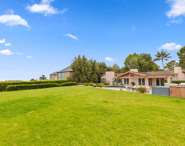 7122 Dume Drive - Photo Thumbnail 16