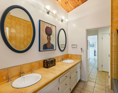 7122 Dume Drive - Photo Thumbnail 29