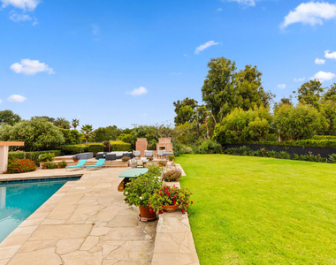 7122 Dume Drive - Photo Thumbnail 15