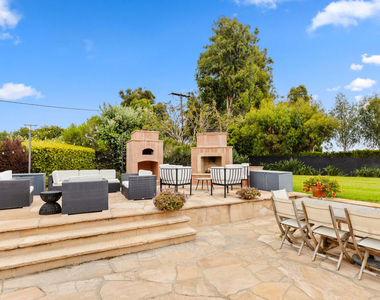 7122 Dume Drive - Photo Thumbnail 17