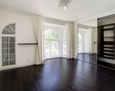 2228 Nella Vista Avenue - Photo Thumbnail 36