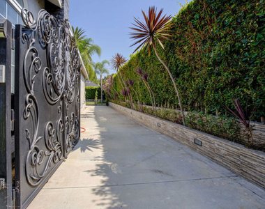 2228 Nella Vista Avenue - Photo Thumbnail 3