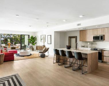 3651 Regal Place - Photo Thumbnail 2