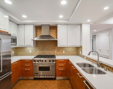 1517 S Bentley Avenue - Photo Thumbnail 4