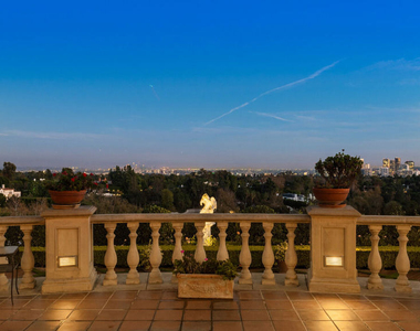 642 Siena Way - Photo Thumbnail 4