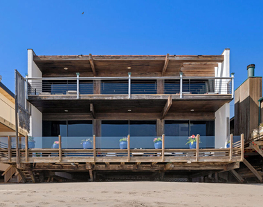 24638 Malibu Road - Photo Thumbnail 32