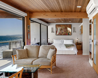 24638 Malibu Road - Photo Thumbnail 17