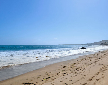 24638 Malibu Road - Photo Thumbnail 33