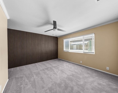 1536 Harvard Street - Photo Thumbnail 14
