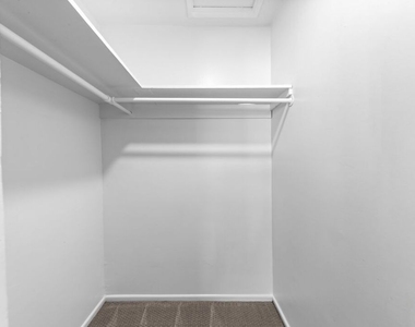 1536 Harvard Street - Photo Thumbnail 18