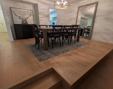 10600 Holman Avenue - Photo Thumbnail 4
