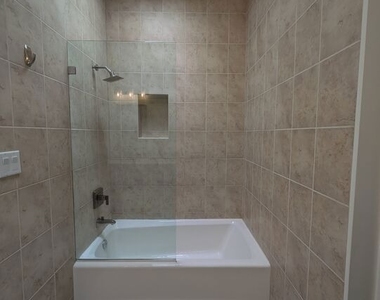 10600 Holman Avenue - Photo Thumbnail 10