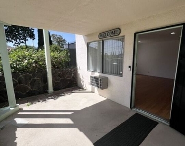 2337 W Gramercy Avenue - Photo Thumbnail 27