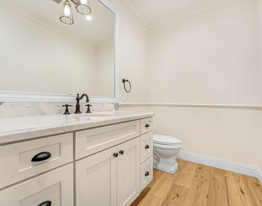 11540 Clover Avenue - Photo Thumbnail 16