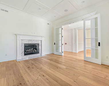 11540 Clover Avenue - Photo Thumbnail 15