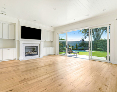11540 Clover Avenue - Photo Thumbnail 4