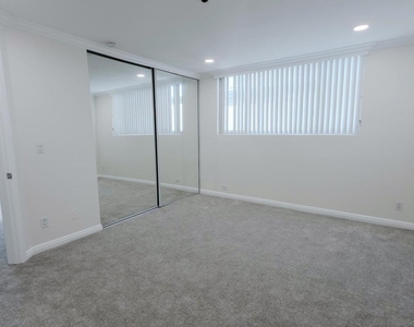 3939 Illinois St. - Photo Thumbnail 15