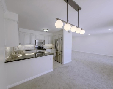 3939 Illinois St. - Photo Thumbnail 8